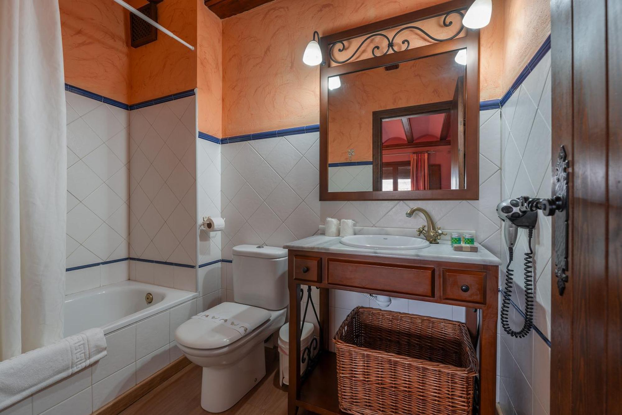 Hotel - Restaurante Prado Del Navazo Albarracin Bagian luar foto