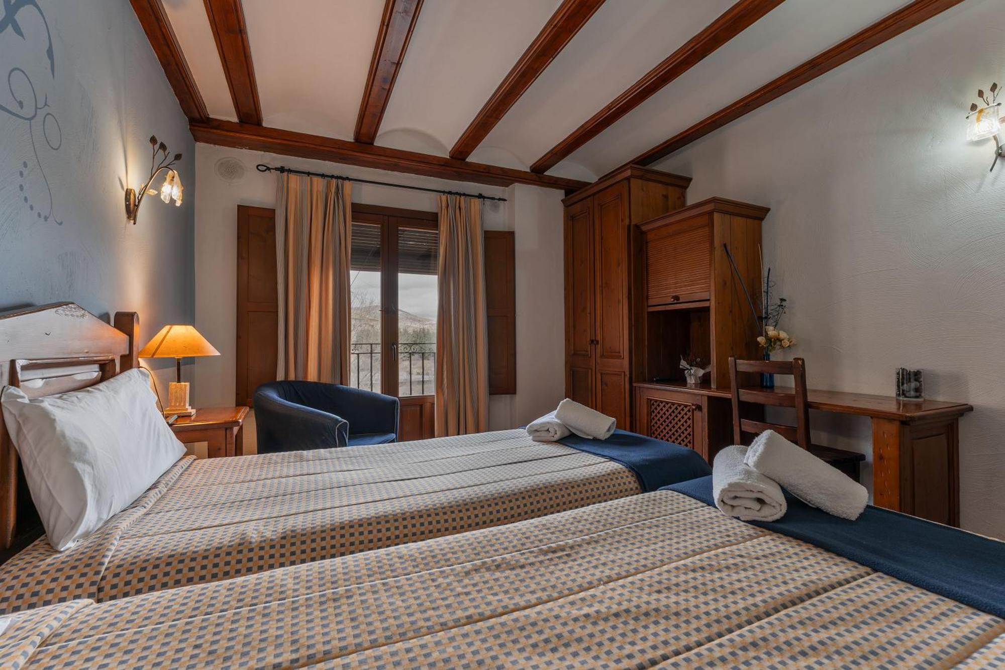 Hotel - Restaurante Prado Del Navazo Albarracin Bagian luar foto